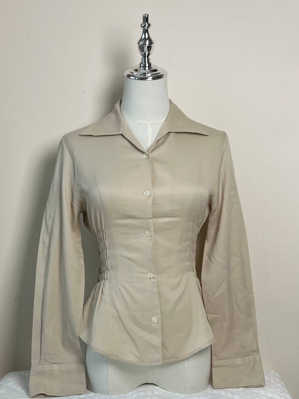 Beige Long Sleeve Fitted Blouse