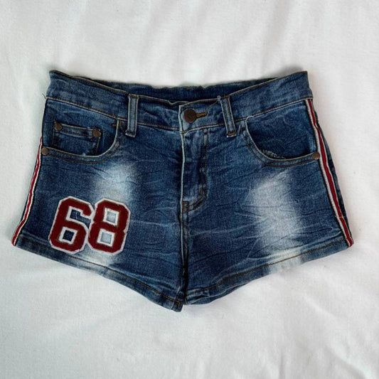 68 Patch Mid Rise Shorts