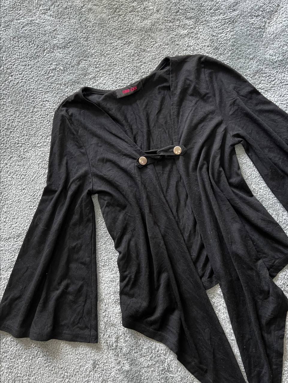 Black Long Sleeved Top