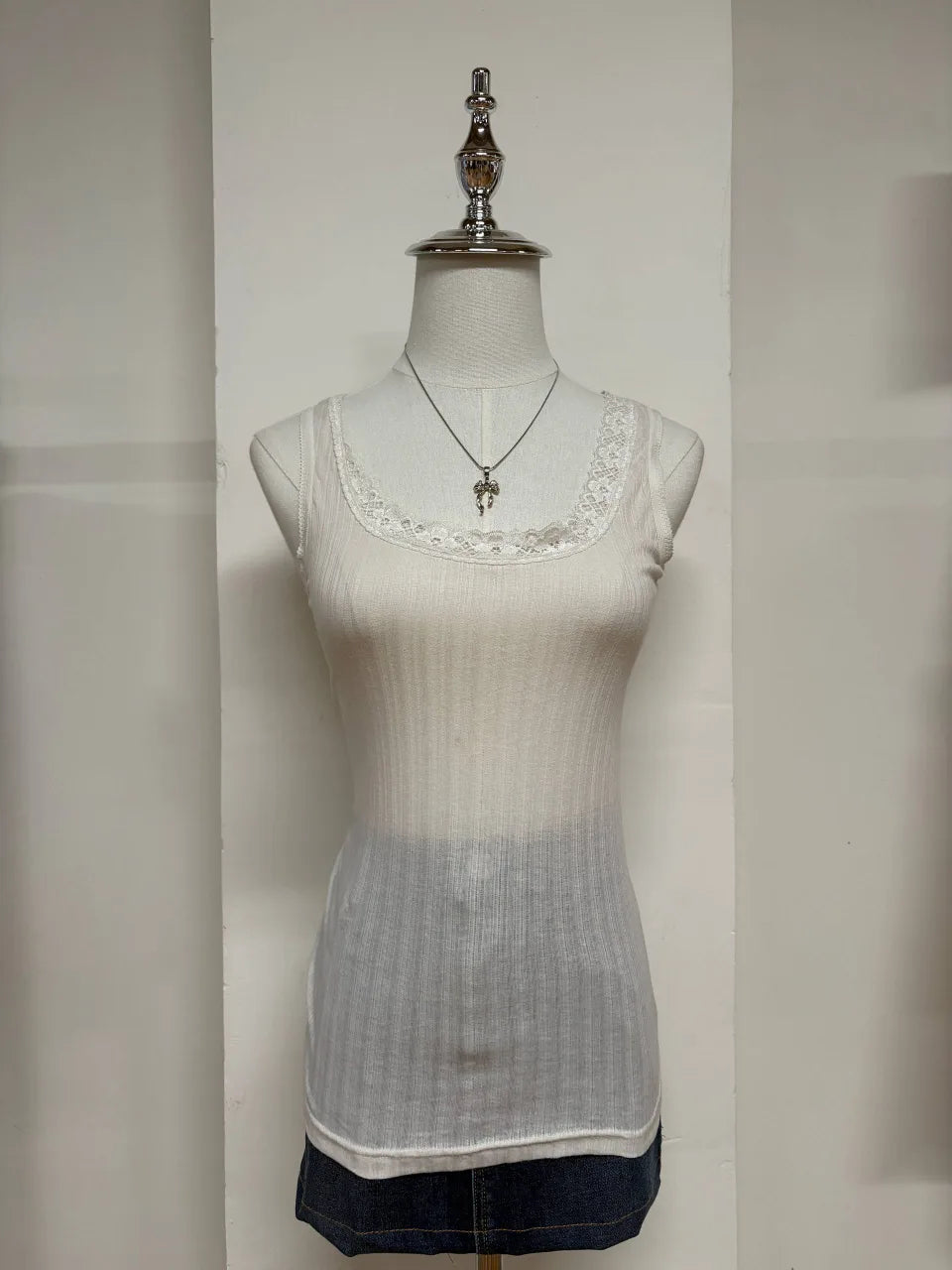 White Lace Camis 1