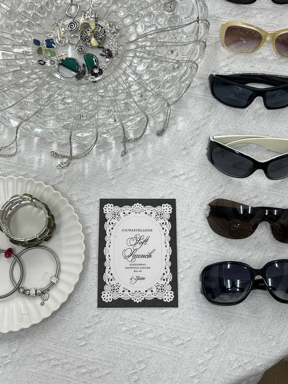 Vintage bags and accessories at UN.WASTELANDS Queensway