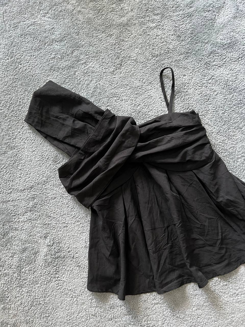 Black Asymmetrical Top