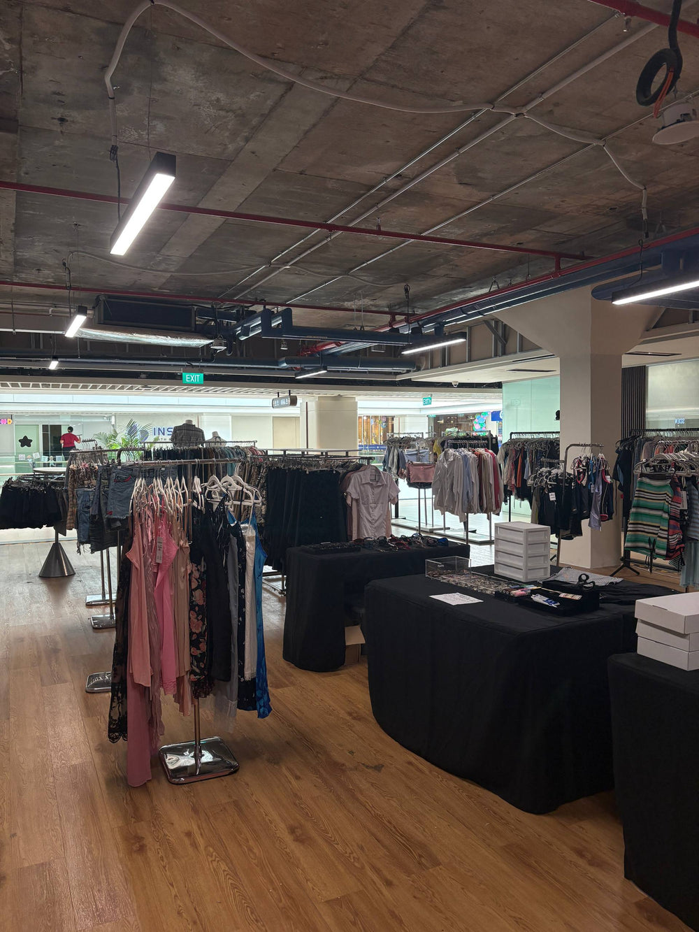 UN.WASTELANDS Queensway Shopping Centre store interior