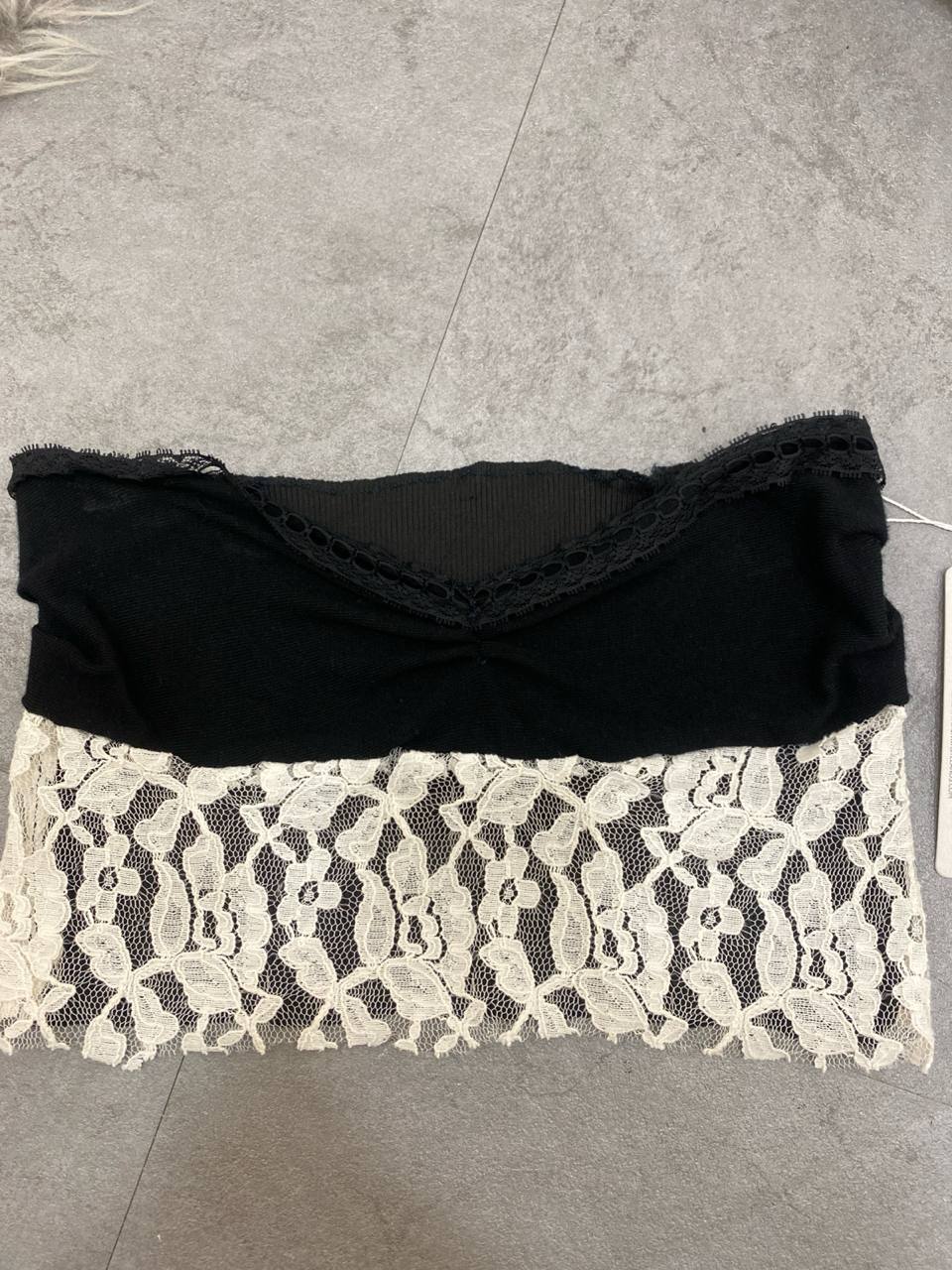 Black and White Lace Tube Top (2)