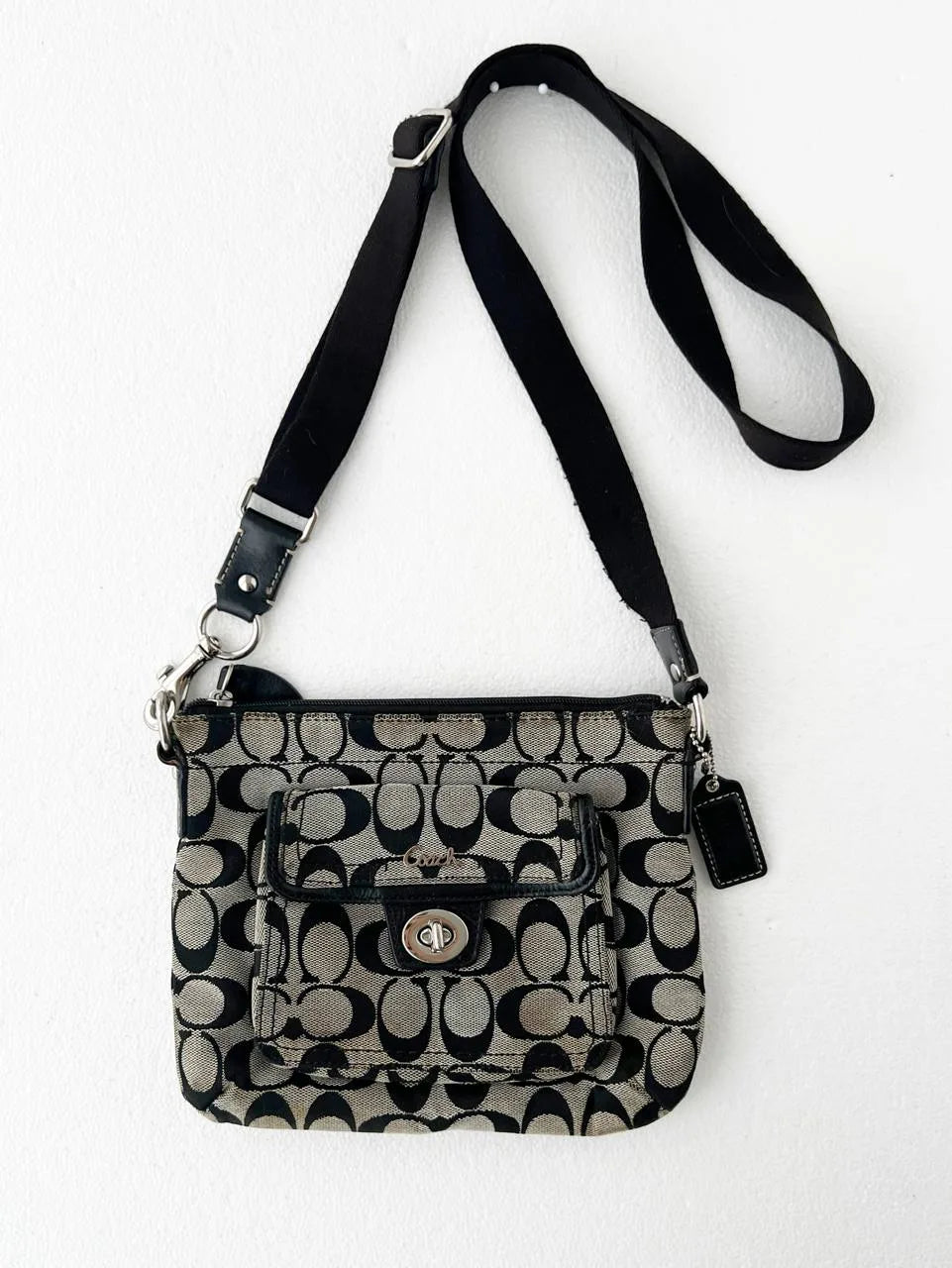 Coach Signature Turnlock Crossbody 1