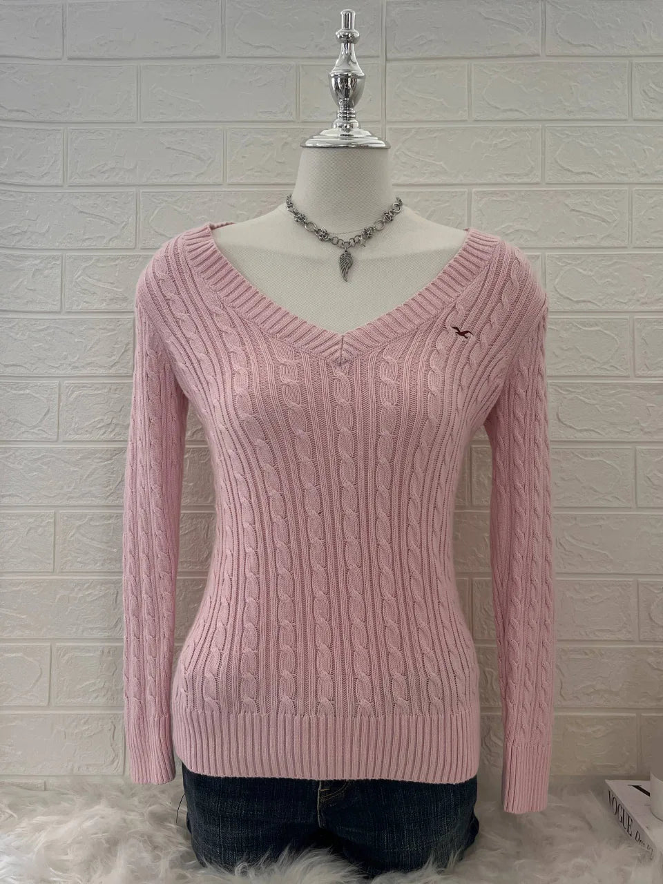Hollister Pink V-neck Knit Jumper 1