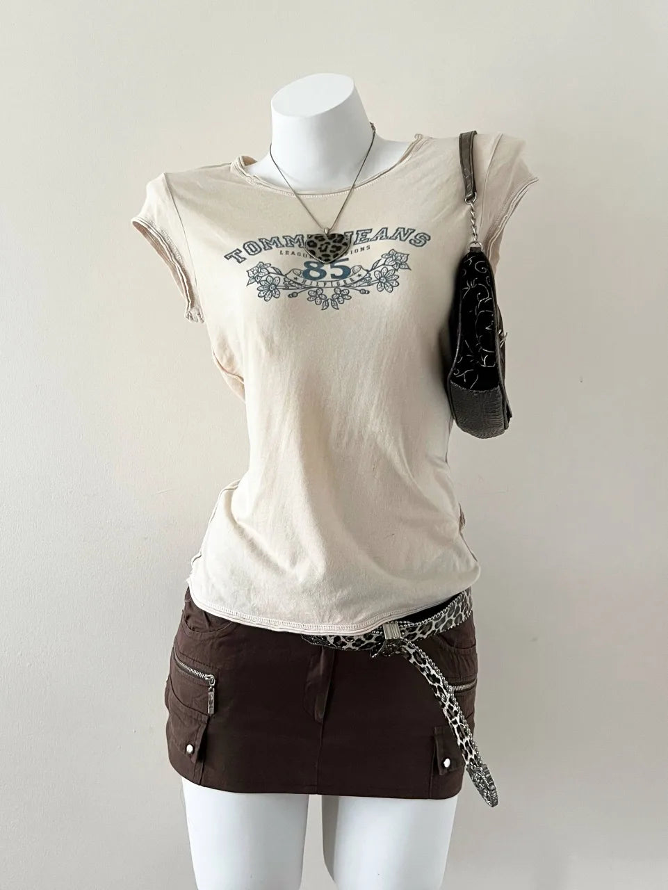 Tommy Jeans Beige Graphic Tee 1